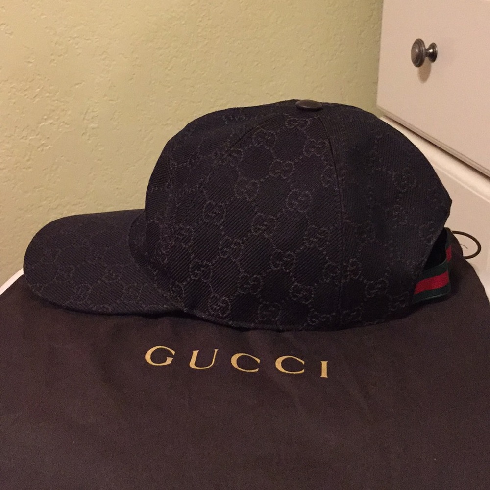 Authentic Gucci baseball hat.